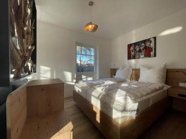 Mühlenstraße 13 App 1