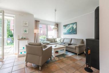 Raemel Haus _Sterntaucher_