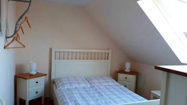 Darsser Weg 34 a_Strandgefluester_