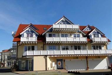 Fritz_Reuter_Str_Sonnenuhr_Wg_5