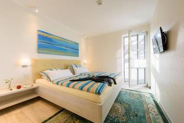 Viktoria Luna WE 3 _ILAC_