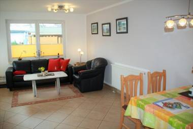 FeWo Leuchtturm - Heuser Prerow