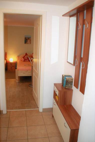 FeWo Leuchtturm - Heuser Prerow