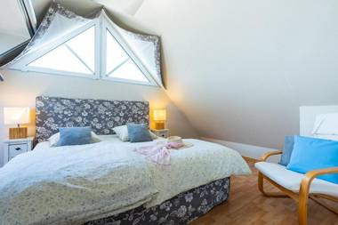 Gartenweg 7 Wohnung 2 3 oben links