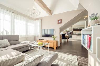 Sonnenblick-Turmoase 06