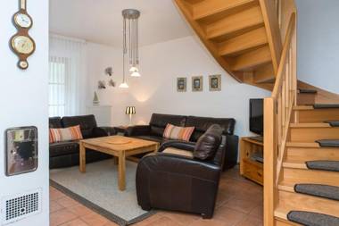 Ferienpark Freesenbruch Doppelhaushälfte 9 - Waldblick