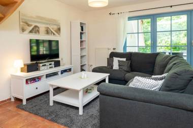 Ferienpark Freesenbruch Doppelhaushälfte 11a - Schwalbennest