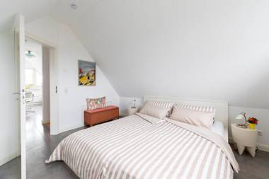 Mühlenstrasse 23 - Wohnung Oberdeck