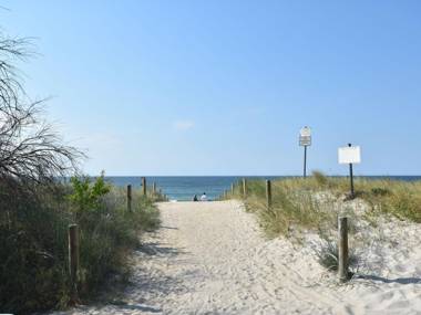 Peaceful Apartment in Zingst Germany with Balcony