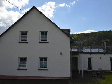 Comfy Apartment in Zendscheid near Forest