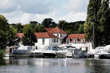 THEODORS Boutique Hotel