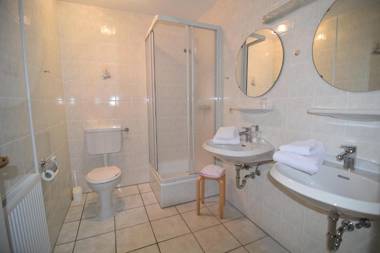 Gasthaus Deutsches Haus garni