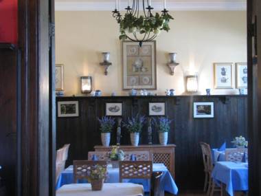 Gasthaus und Pension "Zum Hauenden Schwein"