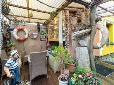 Antique Apartment in Wismar Mecklenburg with Garden