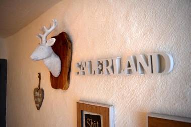 Ferienwohnungen "Die Vier" und "Die Sechs"