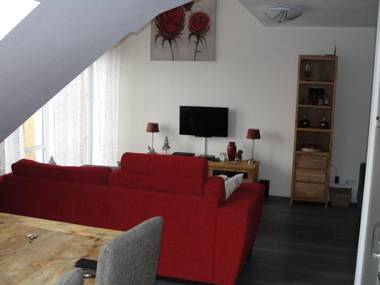 Tastefully furnished flat in a quiet location near ski area Postwiese