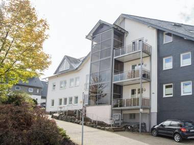 Spacious apartment with sauna and two balconies in Winterberg
