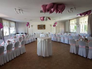 Schollers Restaurant & Hotel