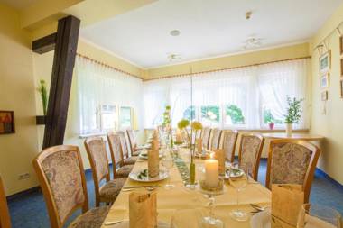 Hotel am Schlosspark Garni