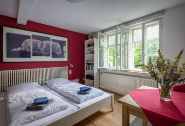 "goethezimmer" Ferienwohnung und Zimmer am Burgplatz