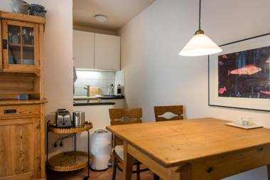 "goethezimmer" Ferienwohnungen an der Ilmbrücke