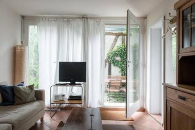 "goethezimmer" Ferienwohnungen an der Ilmbrücke