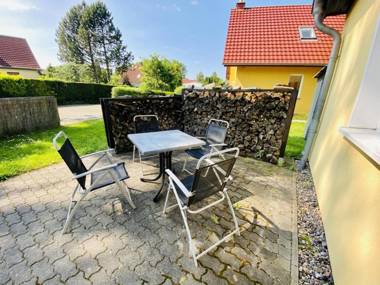 Hanni wenige Minuten zum Strand