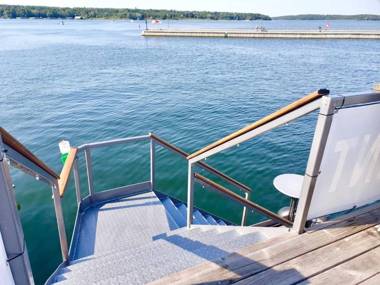 Ferienhaus auf dem Wasser SEE 10631