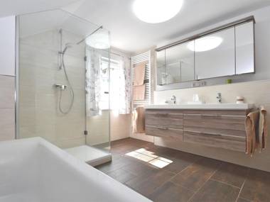 Cozy Holiday Home in Schiefweg with Garden