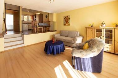 Helle 93m2 FeWo mit 2 Schlafzimmern am Edersee