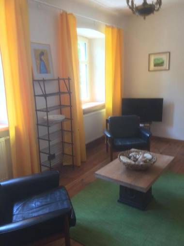 Ferienwohnungen im SCHUL & RATHHAUS Obervolkach