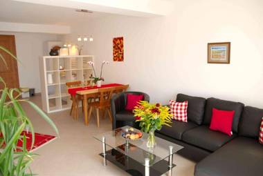 Weingut & Ferienwohnungen Kirch