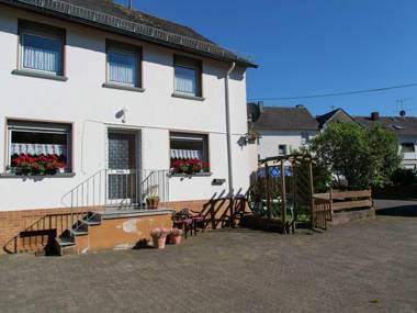 Holiday house direct on the forest edge for you alone