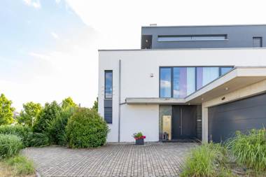 BodenSEE Apartment Überlingen "Bauhaus über der Stadt"