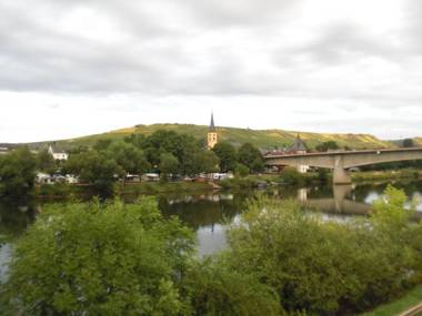 Gästehaus Alfons und Marianne Eifel