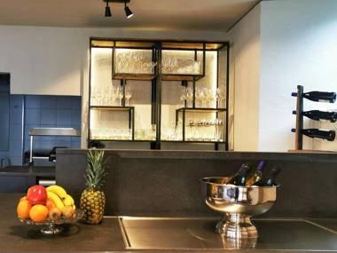 Warsberger Weinhof - Hotel & Weinwirtschaft