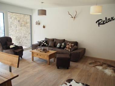 FEWO Talblick Haus Lufeto