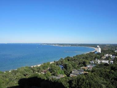 Ferienwohnung-Apartment-Seeblick-in-Mari-Plaza-Residenz