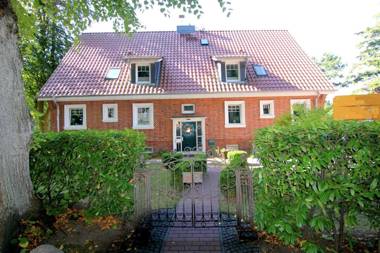 FeWo Achterndiek und Strandlaeufer