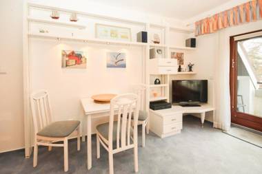 Kastanienallee 3 Wohnung 7