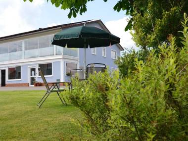 Luxurious Holiday Home in Tännesberg with Garden