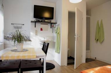 Tasca im Feui Apartments