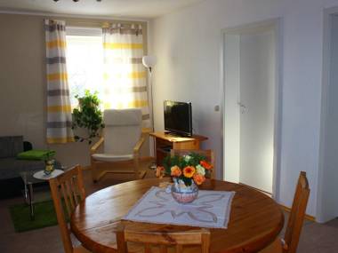 Spacious Apartment in Weißig with Garden