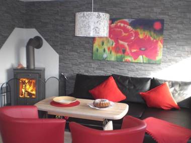 Classy Holiday Home in Sternberg with Jetty