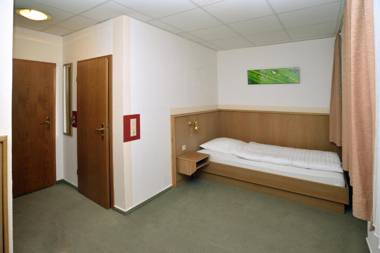 Hostel 1A Zimmer frei