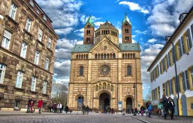 AMEDIA Plaza Speyer