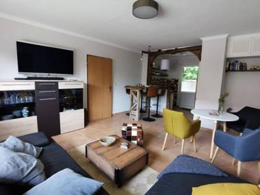 Ferienhaus "Waldrausch" freistehend incl Sauna - An der Rehwiese 1 RE01