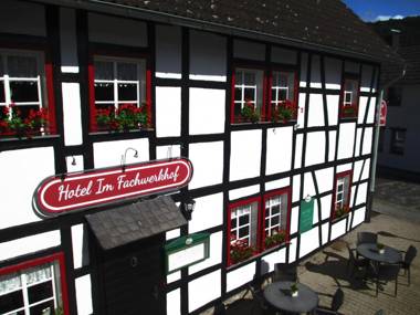 Garni Hotel im Fachwerkhof