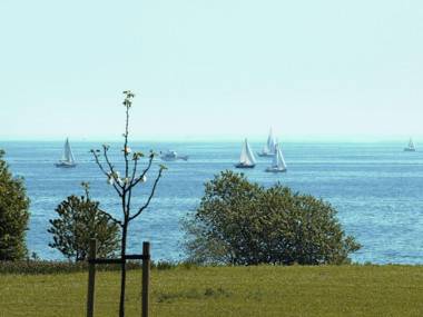 Luxurious modern holidayhome with a stove on the Baltic Sea