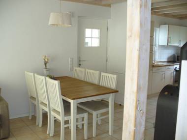 Stately luxurious holiday home not far from the Baltic Sea